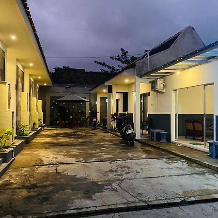 Robiu Bed & Breakfast Баньювангі Екстер'єр фото