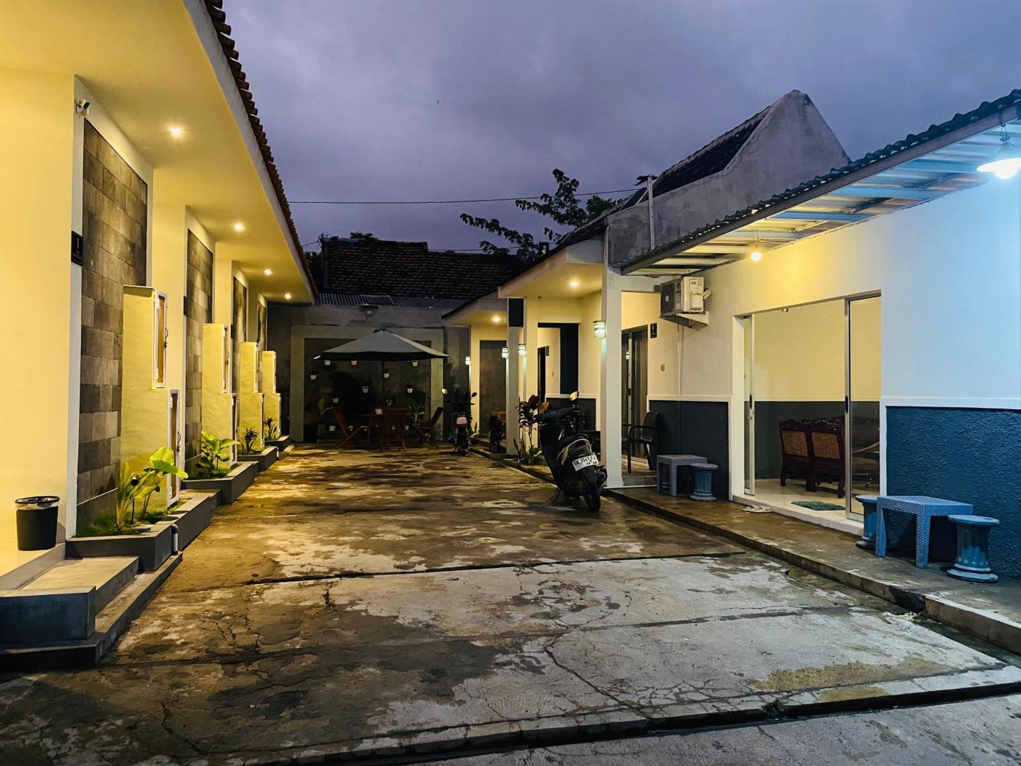 Robiu Bed & Breakfast Баньювангі Екстер'єр фото